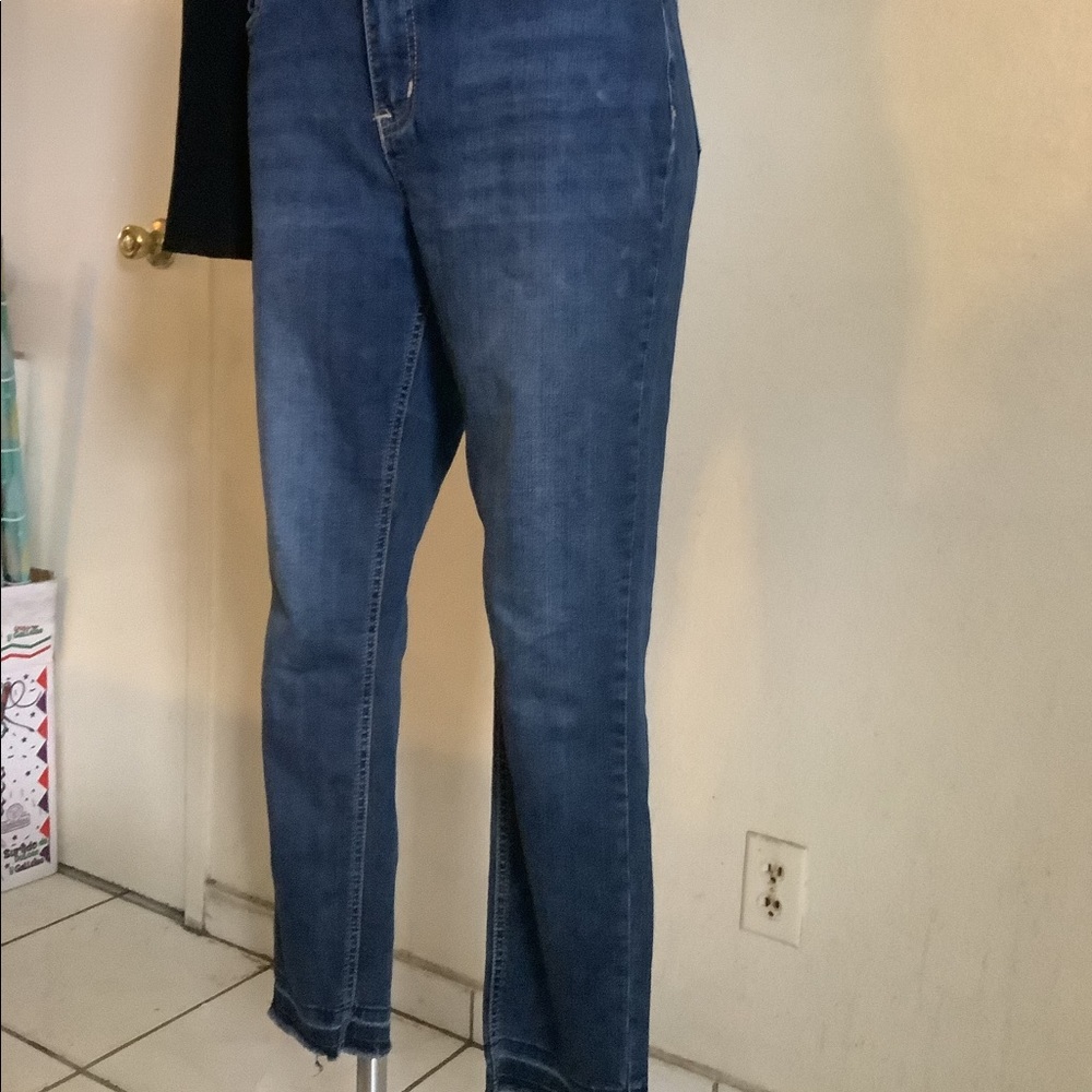 Ankle jeans